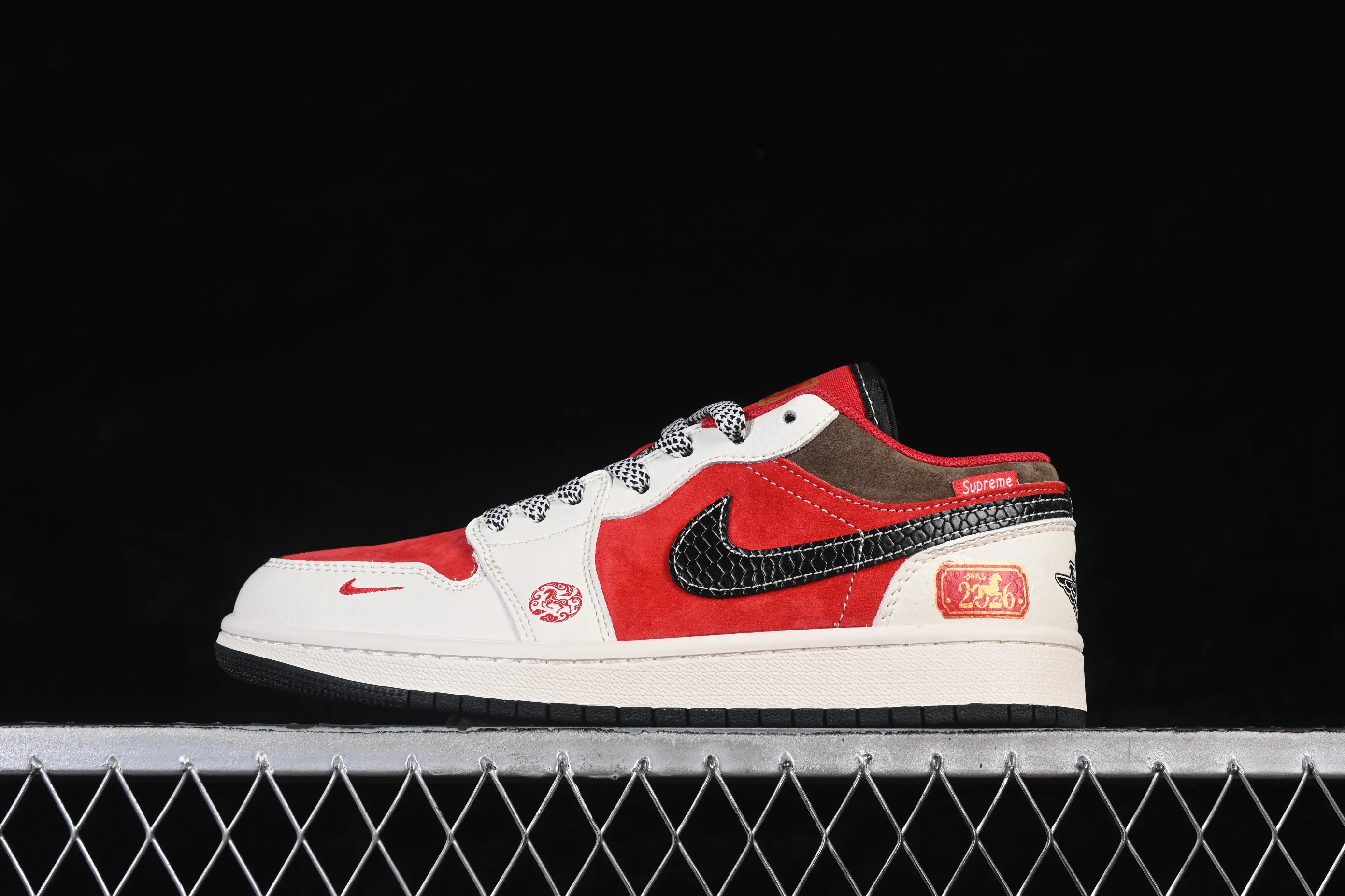 All categories Air Jordan Jordan series basketball shoes Air Jordan 1 Low High-end customized low-top sneakers Air Jordan 1 Low AJ1 Joe 1 Year of the Horse limited edition Galloping Horse High-end customized low-top retro basketball shoes FC7688-203